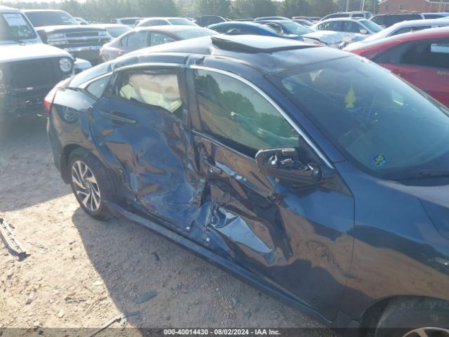 Photo 5 VIN: 2HGFC2F70JH505312 - HONDA CIVIC 