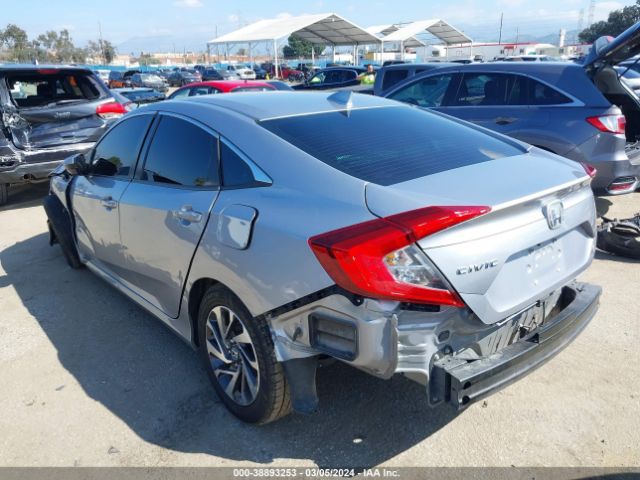 Photo 2 VIN: 2HGFC2F70JH521025 - HONDA CIVIC 