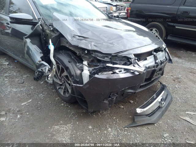 Photo 5 VIN: 2HGFC2F70JH532249 - HONDA CIVIC SEDAN 