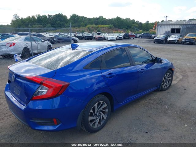 Photo 3 VIN: 2HGFC2F70JH535393 - HONDA CIVIC 