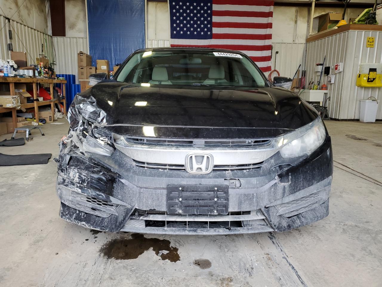 Photo 4 VIN: 2HGFC2F71GH502055 - HONDA CIVIC 