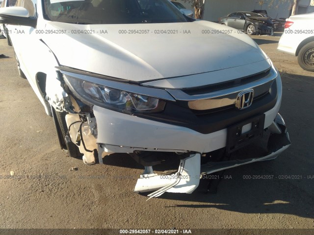 Photo 5 VIN: 2HGFC2F71JH517100 - HONDA CIVIC SEDAN 