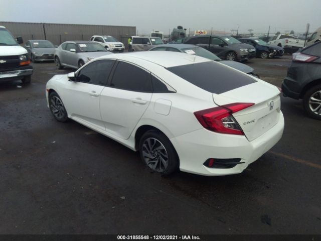 Photo 2 VIN: 2HGFC2F71JH517131 - HONDA CIVIC SEDAN 