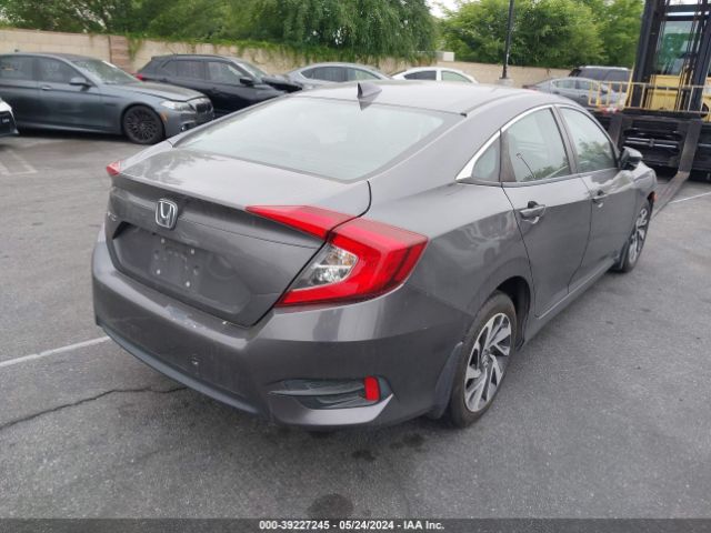 Photo 3 VIN: 2HGFC2F71JH552204 - HONDA CIVIC 