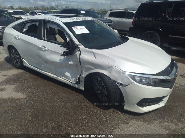 Photo 0 VIN: 2HGFC2F71JH558133 - HONDA CIVIC SEDAN 