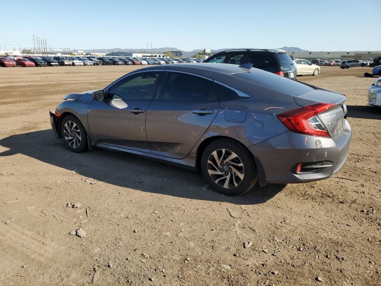 Photo 1 VIN: 2HGFC2F71JH565874 - HONDA CIVIC 