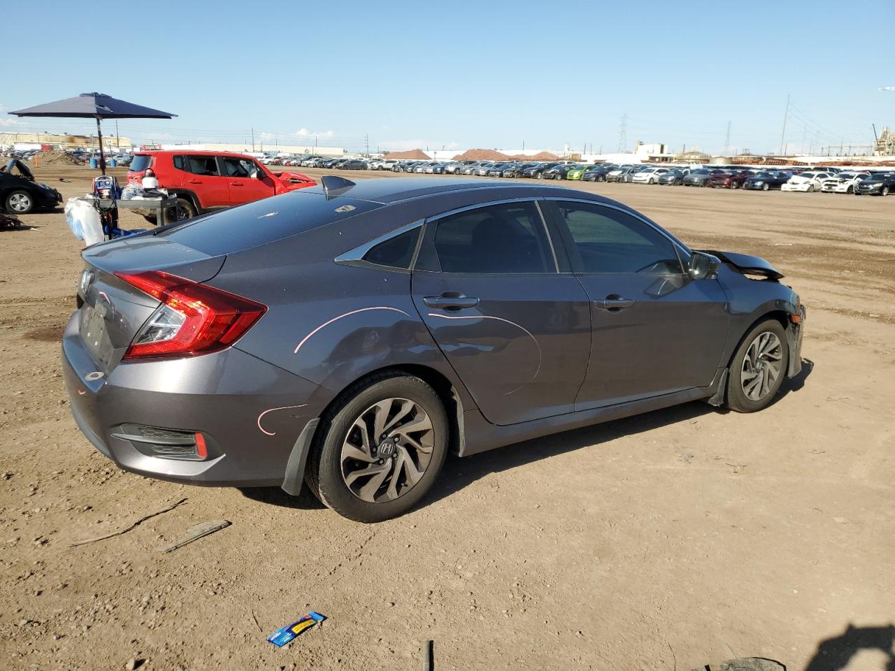 Photo 2 VIN: 2HGFC2F71JH565874 - HONDA CIVIC 