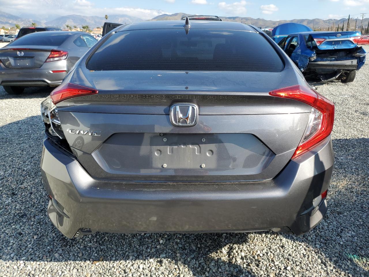 Photo 5 VIN: 2HGFC2F72HH518346 - HONDA CIVIC 