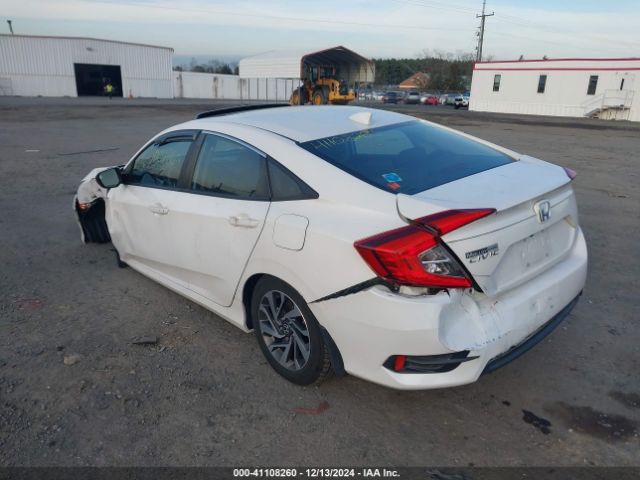 Photo 2 VIN: 2HGFC2F72HH575663 - HONDA CIVIC 