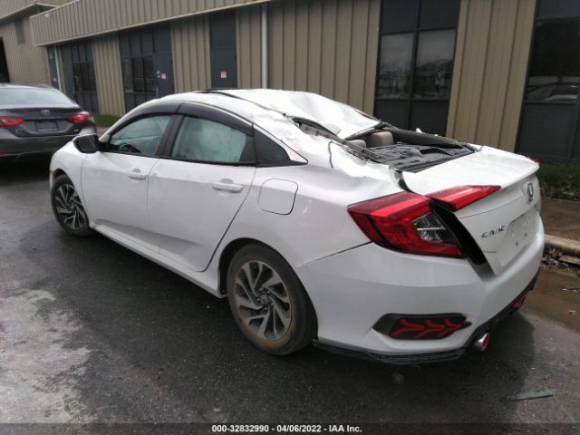 Photo 2 VIN: 2HGFC2F72JH505702 - HONDA CIVIC SEDAN 