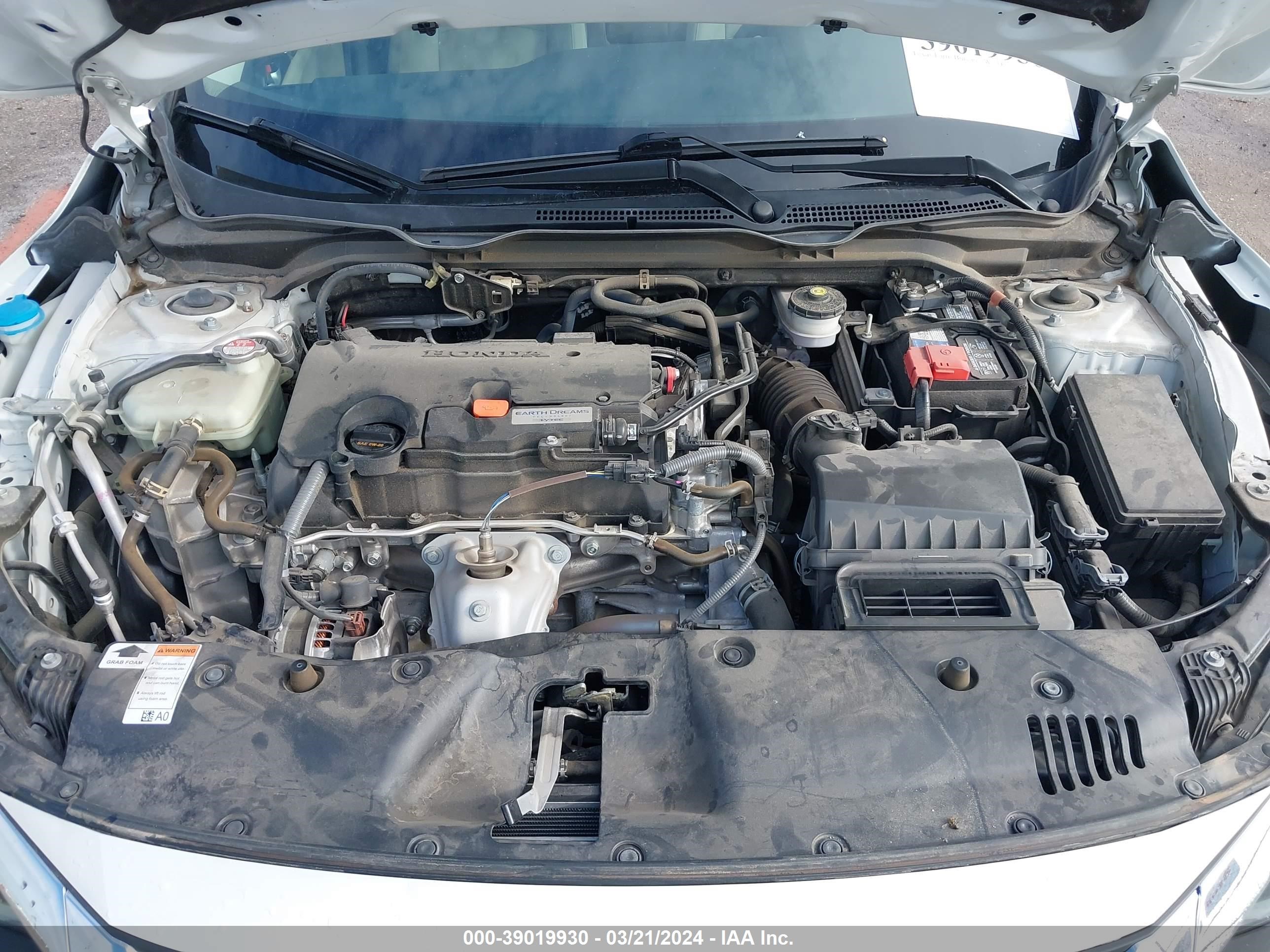 Photo 9 VIN: 2HGFC2F72JH528980 - HONDA CIVIC 