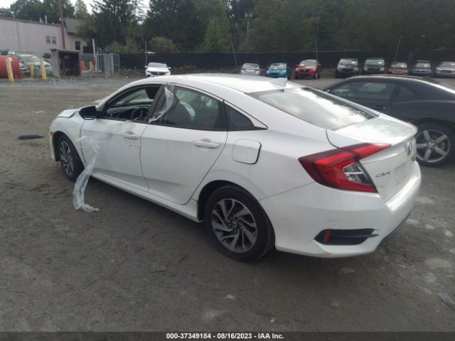 Photo 2 VIN: 2HGFC2F72JH543897 - HONDA CIVIC 