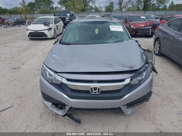 Photo 5 VIN: 2HGFC2F72JH572901 - HONDA CIVIC 