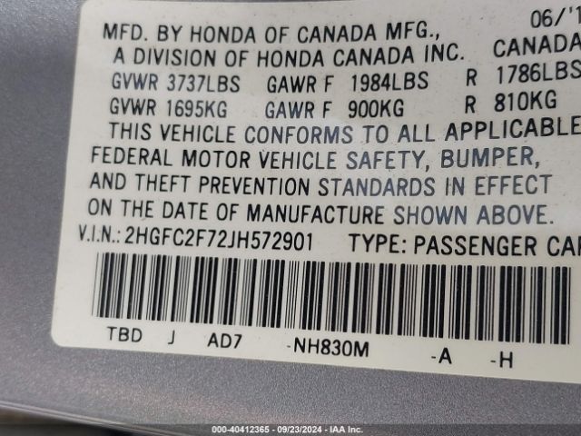 Photo 8 VIN: 2HGFC2F72JH572901 - HONDA CIVIC 