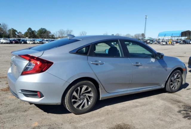 Photo 2 VIN: 2HGFC2F72JH587043 - HONDA CIVIC 