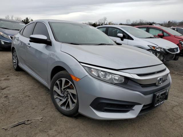 Photo 3 VIN: 2HGFC2F72JH594638 - HONDA CIVIC EX 