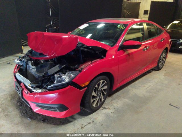 Photo 1 VIN: 2HGFC2F73JH535131 - HONDA CIVIC SEDAN 