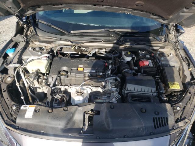 Photo 6 VIN: 2HGFC2F73JH552690 - HONDA CIVIC EX 