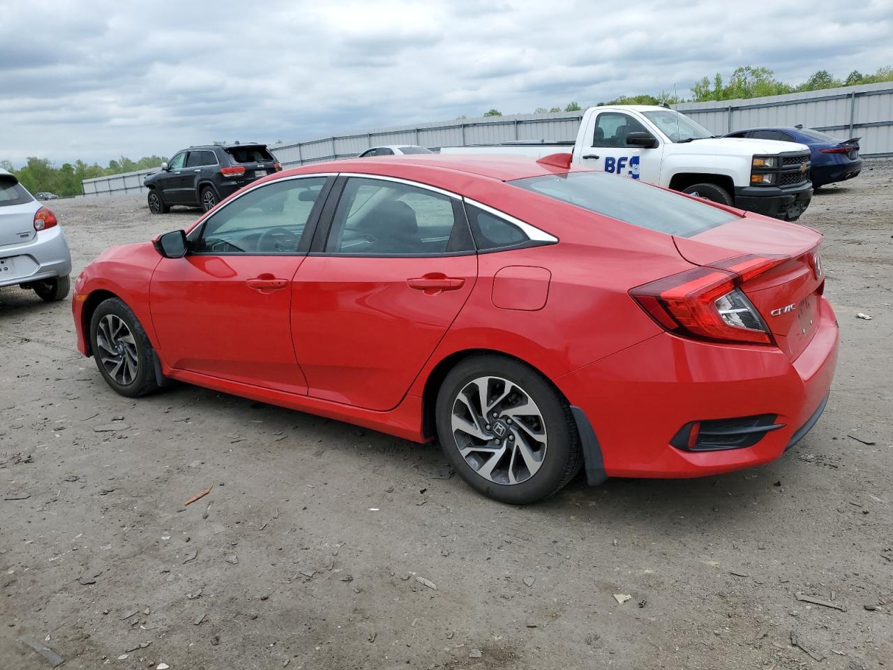 Photo 1 VIN: 2HGFC2F73JH552821 - HONDA CIVIC 