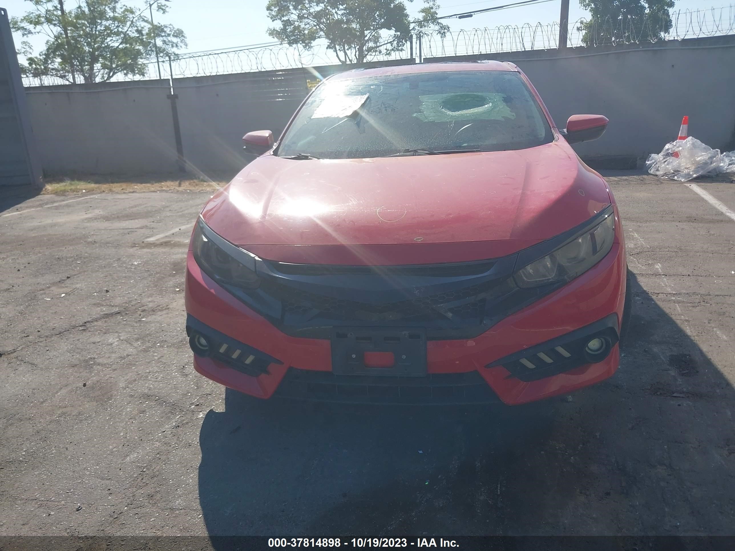 Photo 11 VIN: 2HGFC2F73JH566072 - HONDA CIVIC 