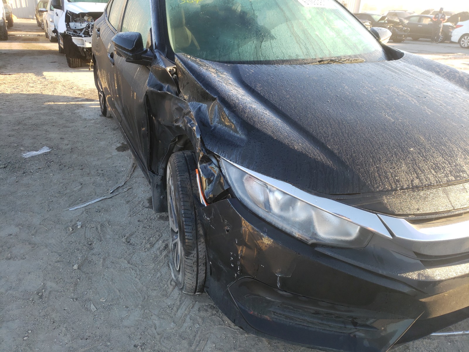 Photo 8 VIN: 2HGFC2F73JH575953 - HONDA CIVIC EX 