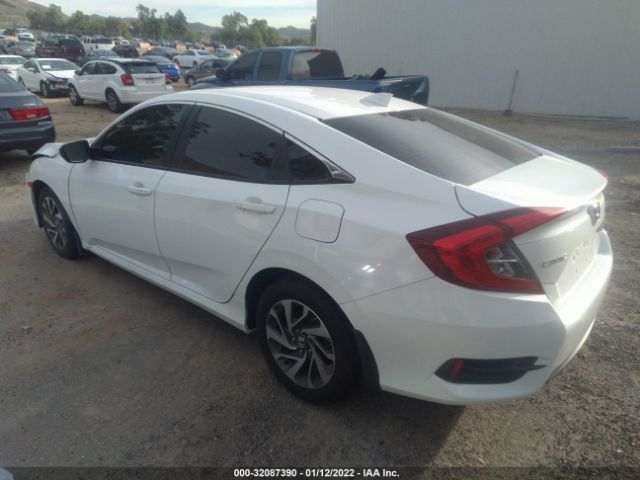 Photo 2 VIN: 2HGFC2F74JH502574 - HONDA CIVIC SEDAN 