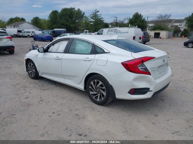 Photo 2 VIN: 2HGFC2F74JH525918 - HONDA CIVIC 