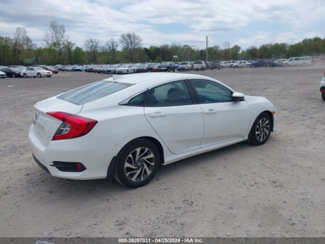 Photo 3 VIN: 2HGFC2F74JH525918 - HONDA CIVIC 