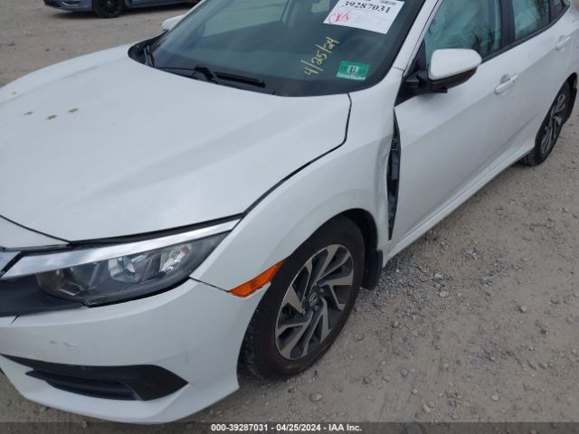 Photo 5 VIN: 2HGFC2F74JH525918 - HONDA CIVIC 