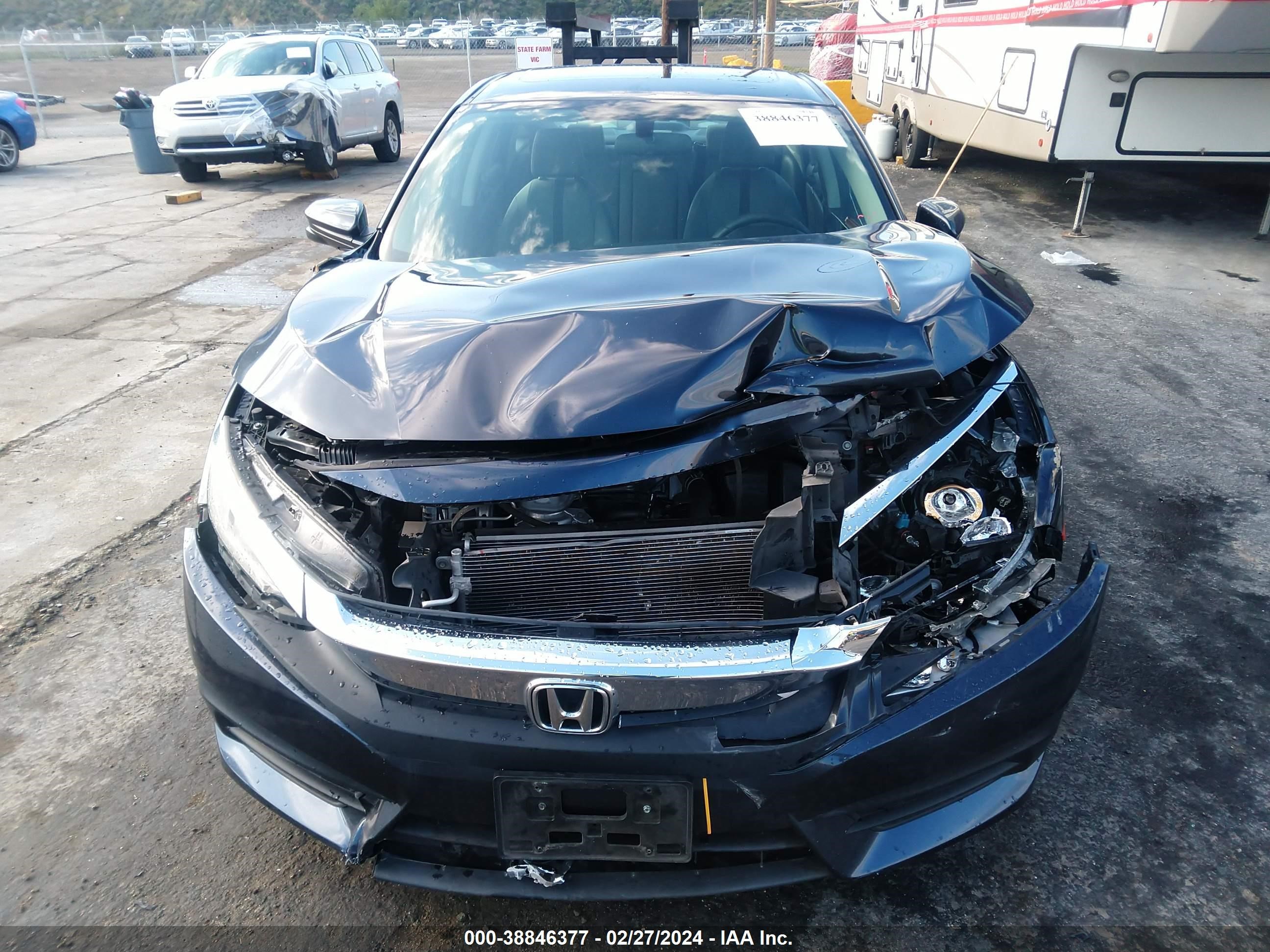 Photo 11 VIN: 2HGFC2F76HH543900 - HONDA CIVIC 