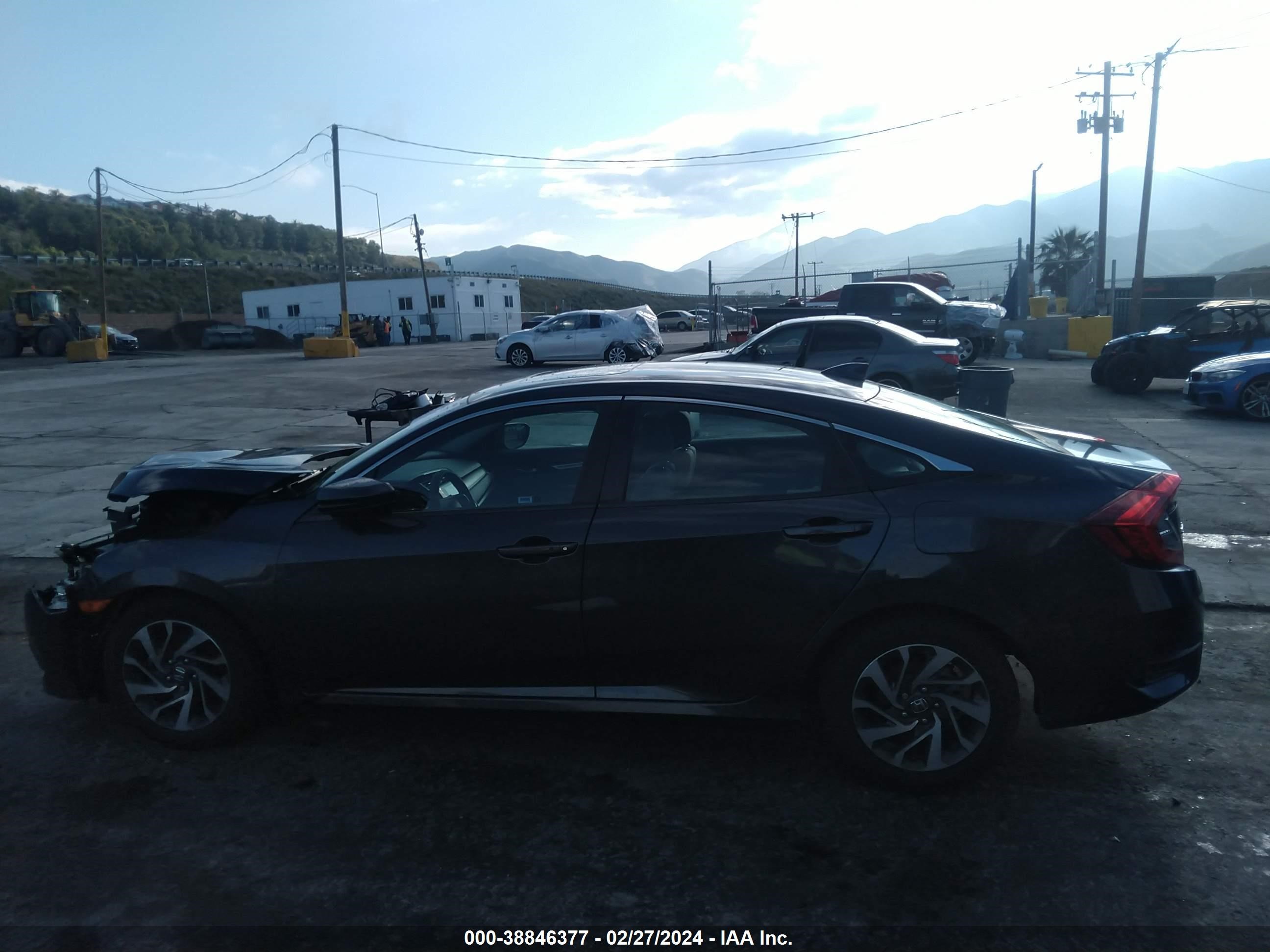 Photo 13 VIN: 2HGFC2F76HH543900 - HONDA CIVIC 