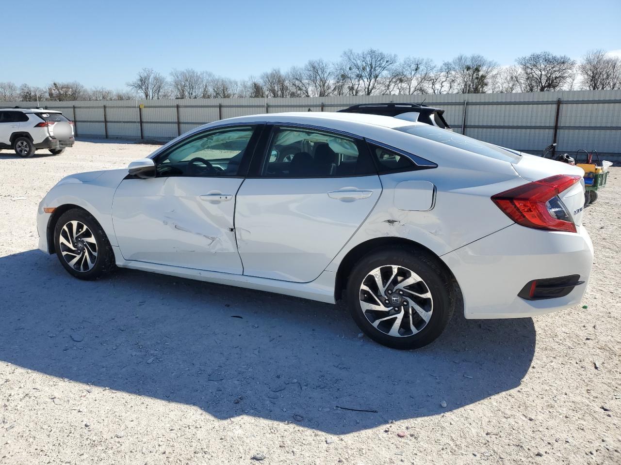 Photo 1 VIN: 2HGFC2F76HH560065 - HONDA CIVIC 