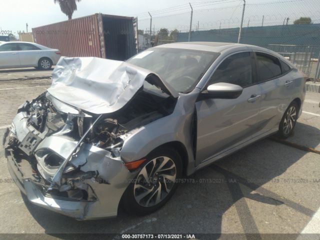 Photo 1 VIN: 2HGFC2F76JH543756 - HONDA CIVIC SEDAN 