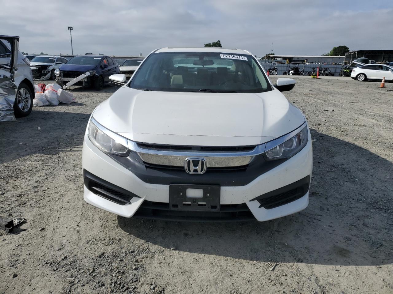 Photo 4 VIN: 2HGFC2F76JH547127 - HONDA CIVIC 