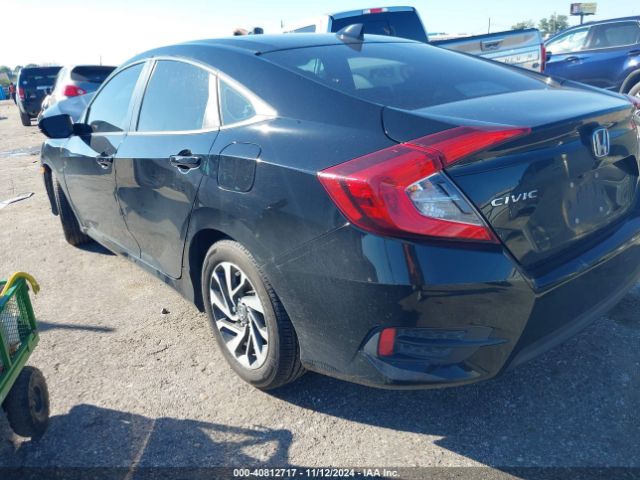 Photo 2 VIN: 2HGFC2F76JH547547 - HONDA CIVIC 