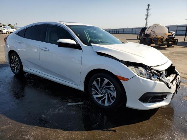 Photo 3 VIN: 2HGFC2F76JH553686 - HONDA CIVIC EX 