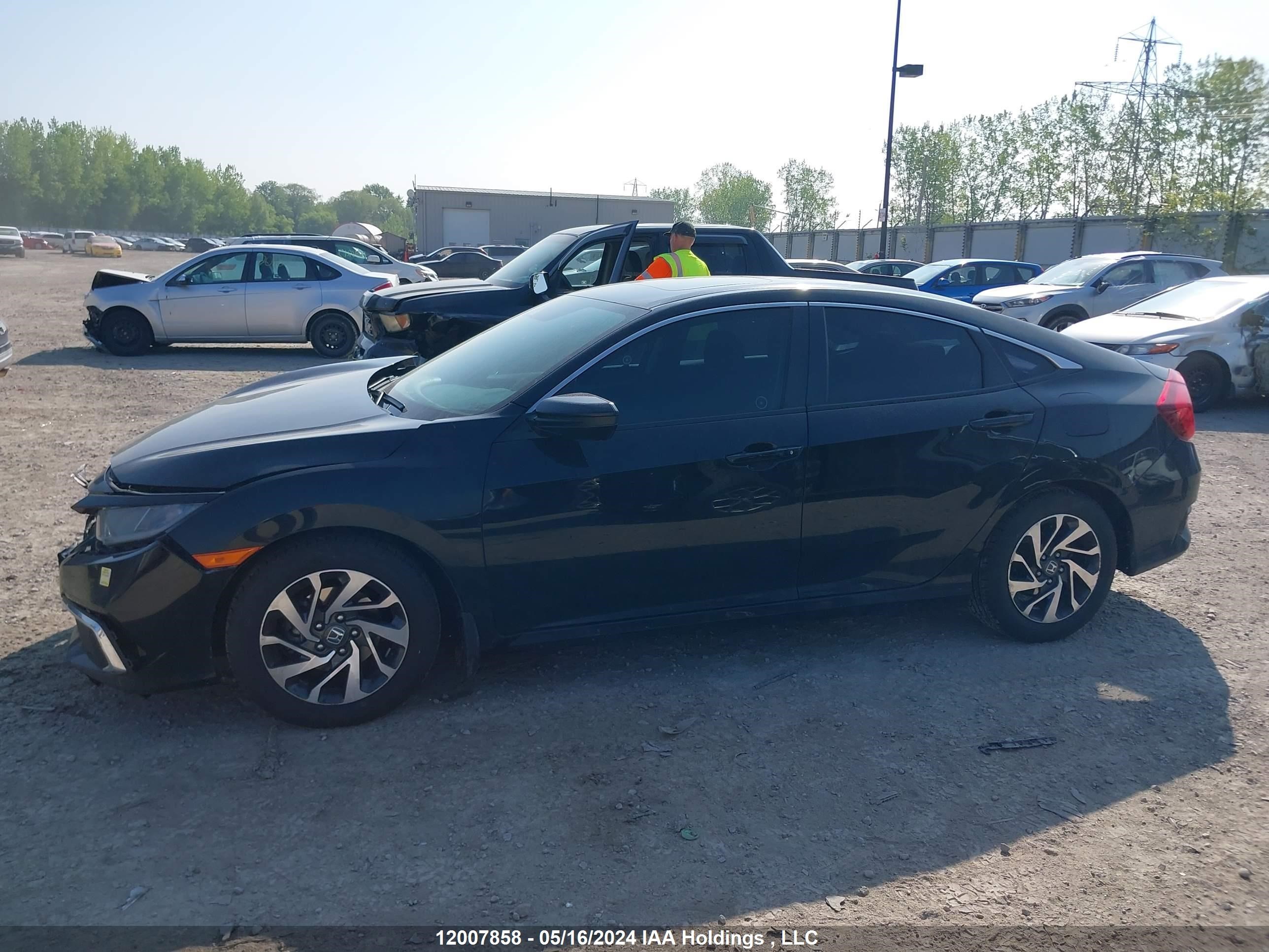 Photo 13 VIN: 2HGFC2F76KH002689 - HONDA CIVIC 