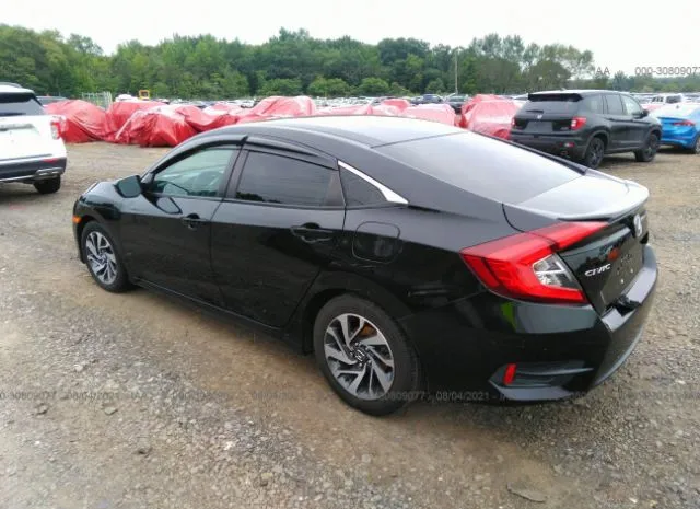 Photo 2 VIN: 2HGFC2F77GH522441 - HONDA CIVIC SEDAN 