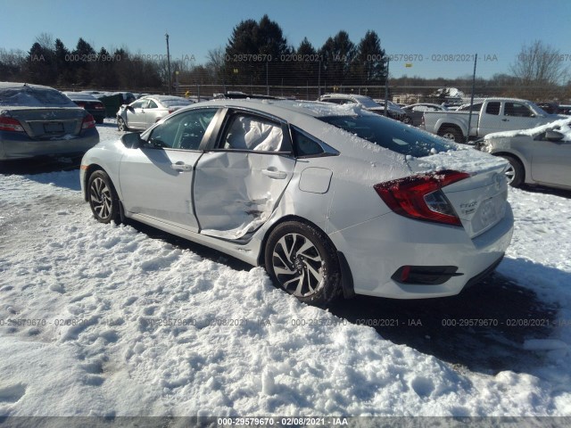 Photo 2 VIN: 2HGFC2F77JH512399 - HONDA CIVIC SEDAN 