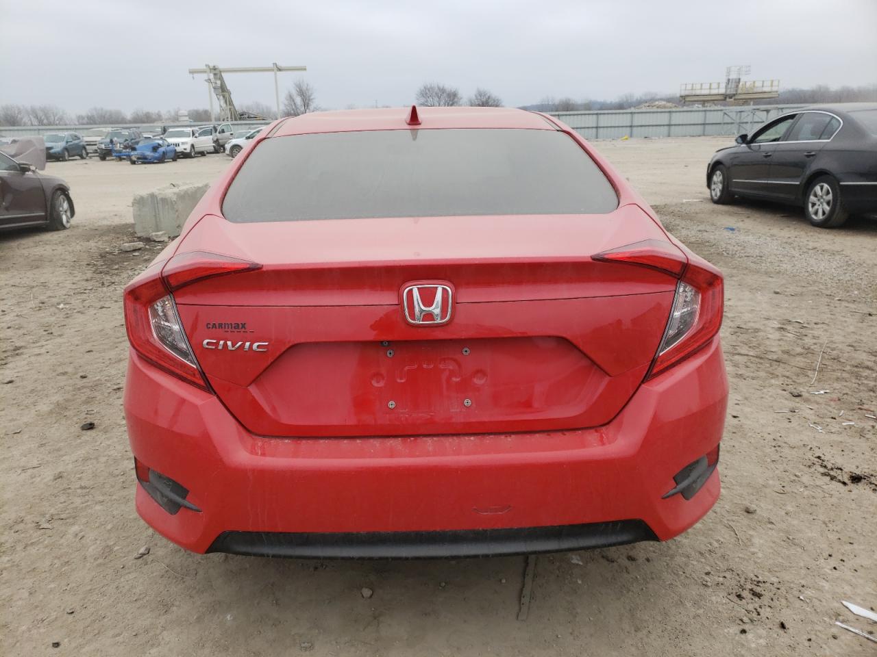 Photo 5 VIN: 2HGFC2F77JH538579 - HONDA CIVIC 