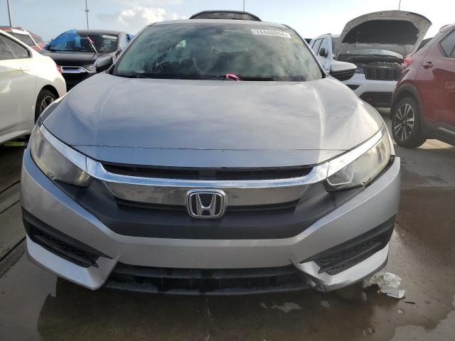 Photo 4 VIN: 2HGFC2F77JH551381 - HONDA CIVIC EX 