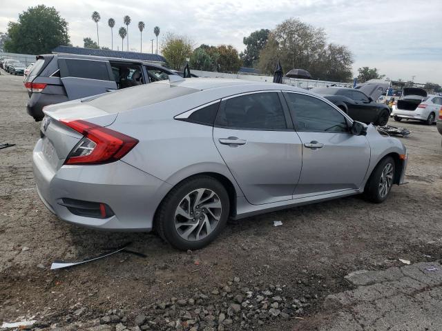 Photo 2 VIN: 2HGFC2F77JH582310 - HONDA CIVIC 