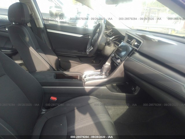 Photo 4 VIN: 2HGFC2F77JH588480 - HONDA CIVIC SEDAN 