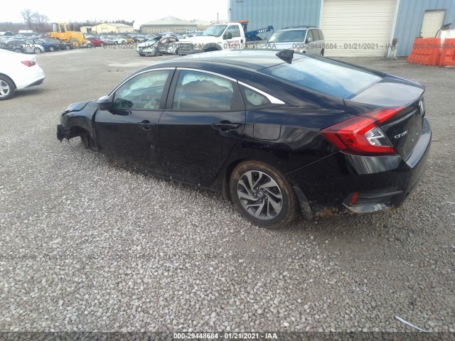 Photo 2 VIN: 2HGFC2F77JH590925 - HONDA CIVIC SEDAN 