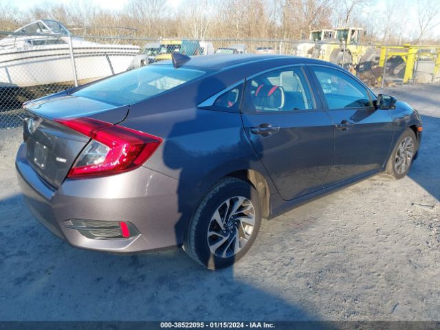 Photo 3 VIN: 2HGFC2F77JH591895 - HONDA CIVIC 