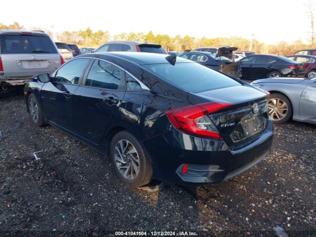 Photo 2 VIN: 2HGFC2F78HH510428 - HONDA CIVIC 