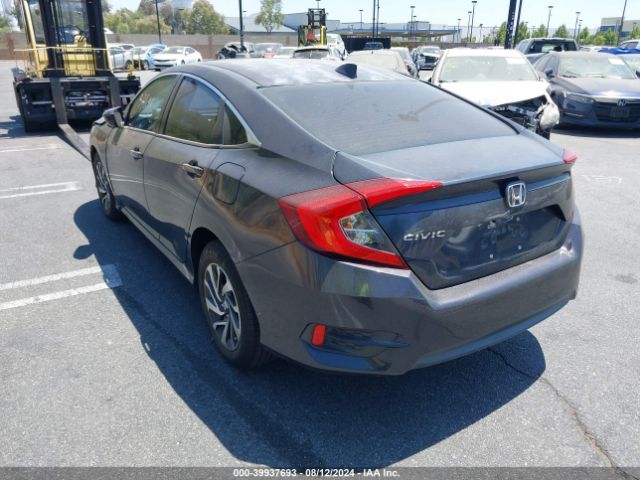 Photo 2 VIN: 2HGFC2F78JH524268 - HONDA CIVIC 