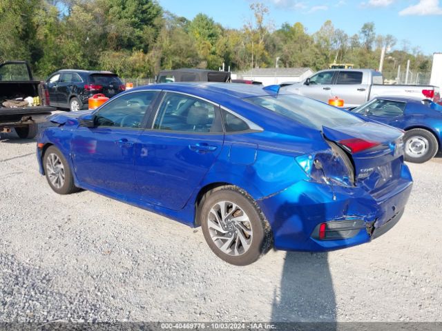 Photo 2 VIN: 2HGFC2F78JH588505 - HONDA CIVIC 