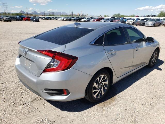 Photo 3 VIN: 2HGFC2F78JH606565 - HONDA CIVIC EX 