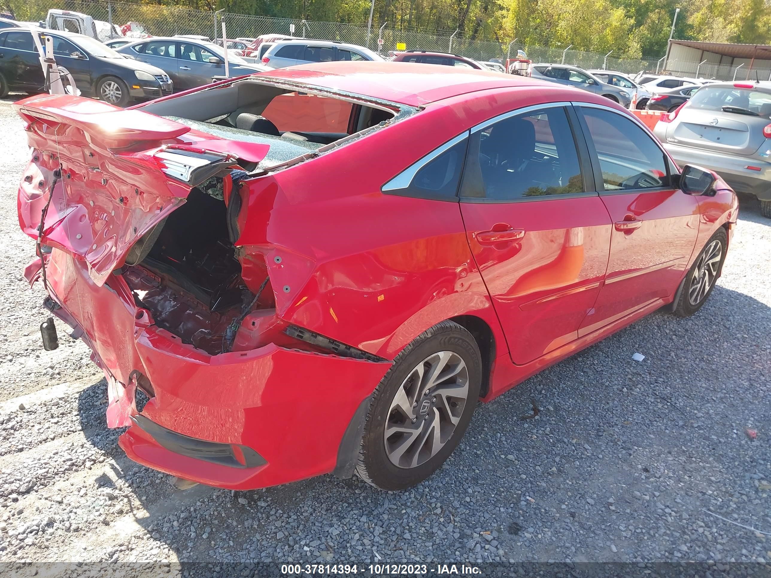 Photo 3 VIN: 2HGFC2F79GH515264 - HONDA CIVIC 